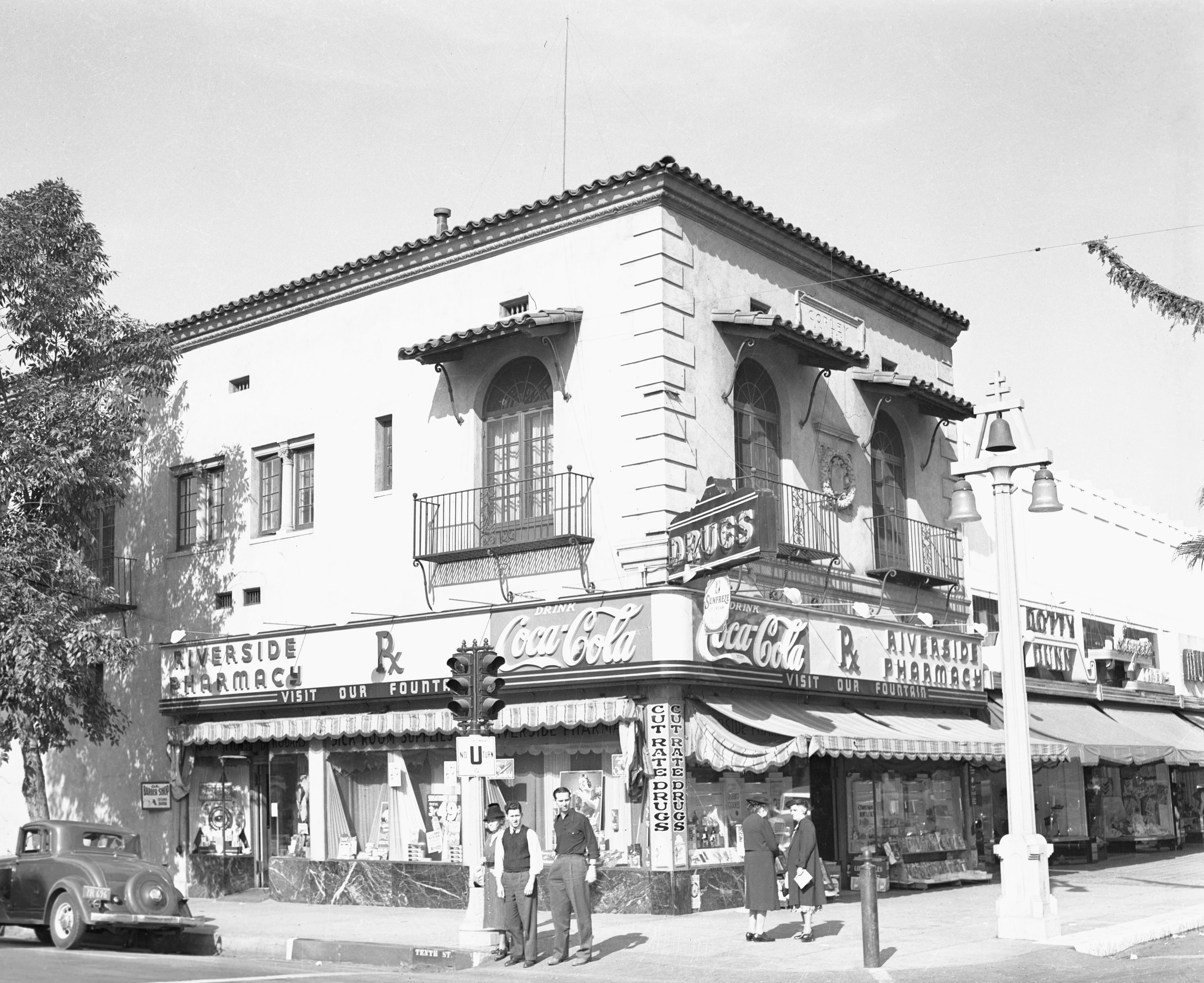 Riverside Memories: A Pictorial History of the Early Years through the 1930s - Image 5