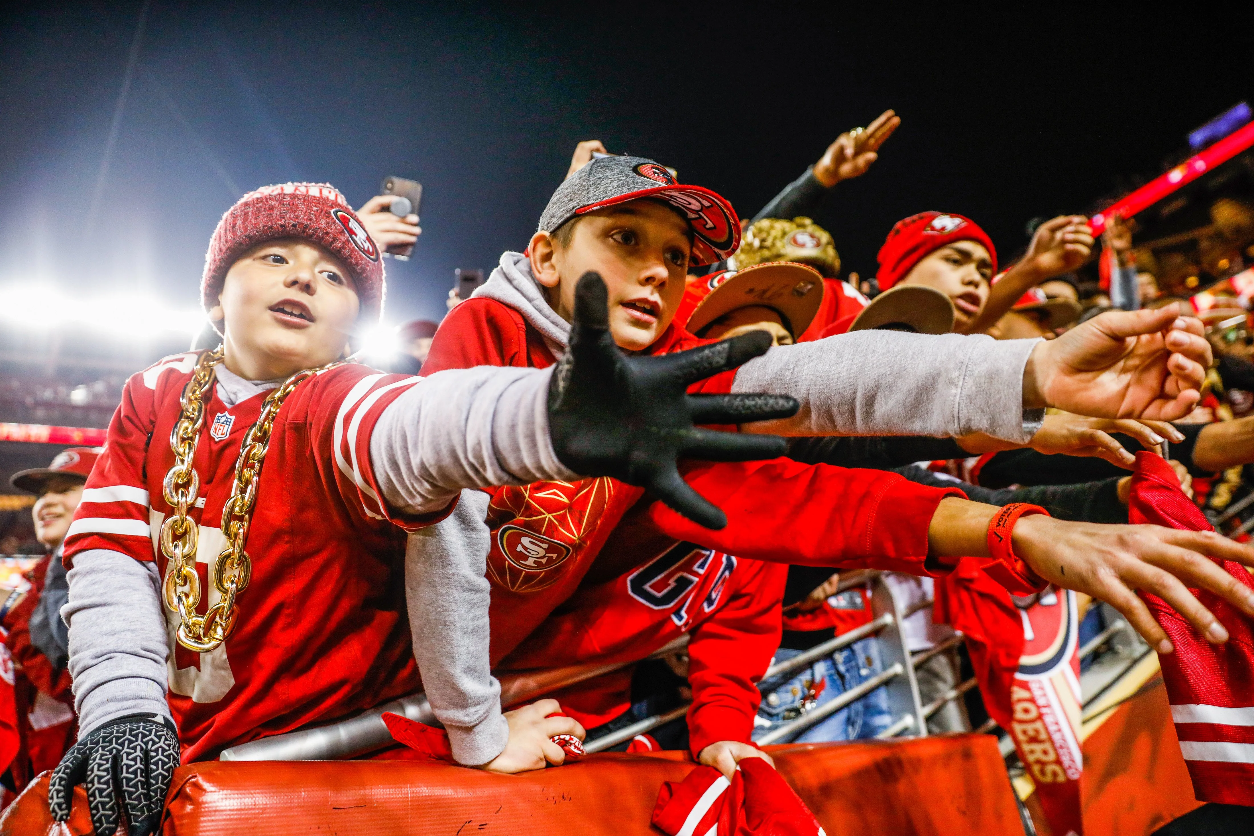 Return to Glory: The San Francisco 49ers' Road to an NFC Championship Season - Image 15