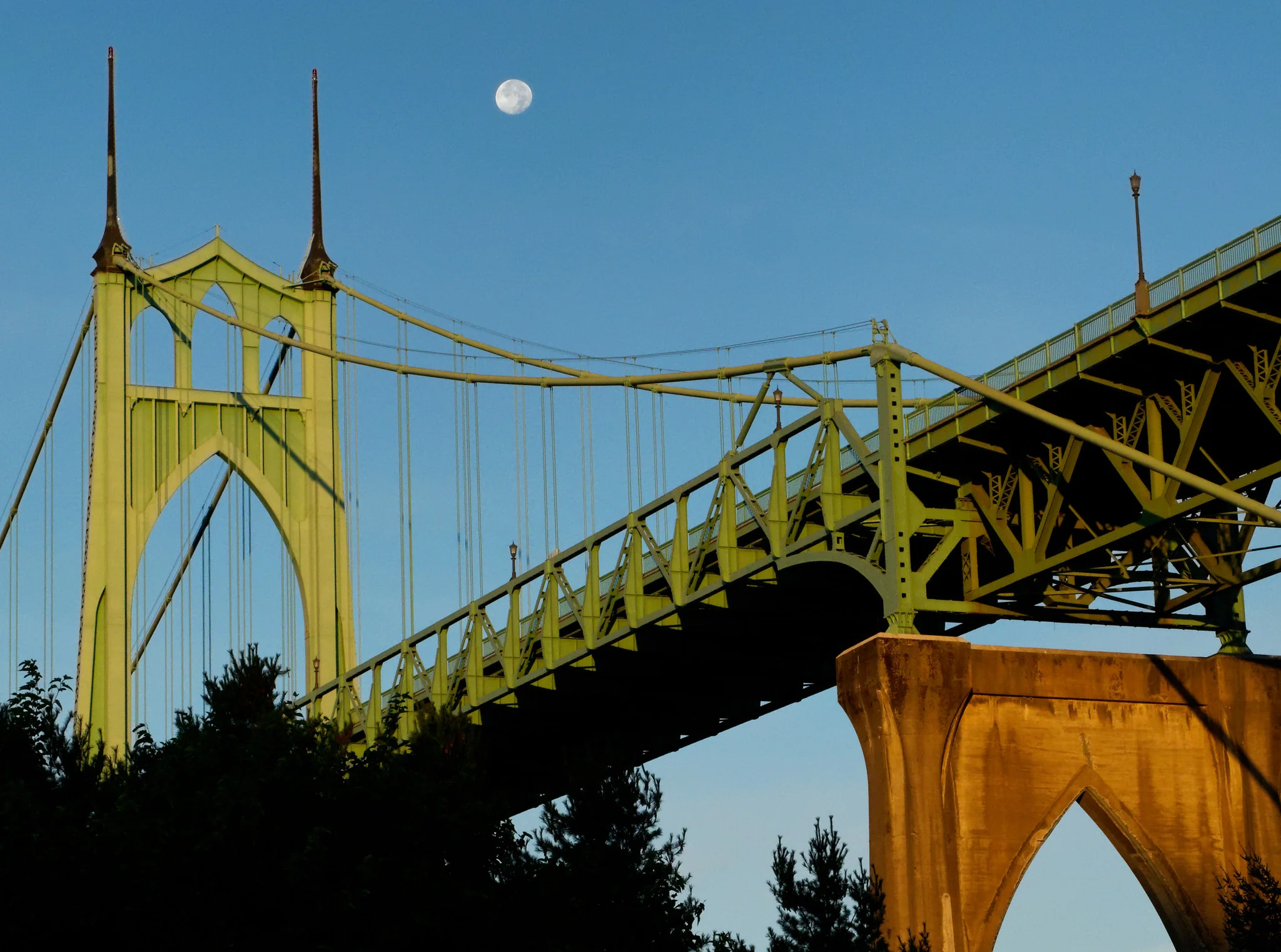 Spanning Oregon: Exploring Our Treasured Bridges - Image 16