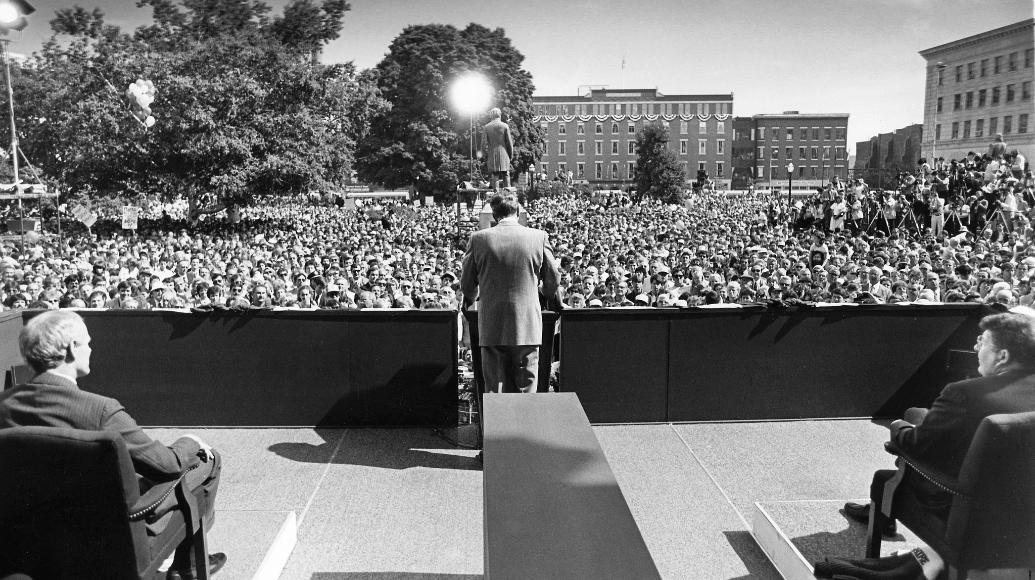 The Path to the Presidency: The Concord Monitor Looks Back at Decades of New Hampshire Politics - Image 15