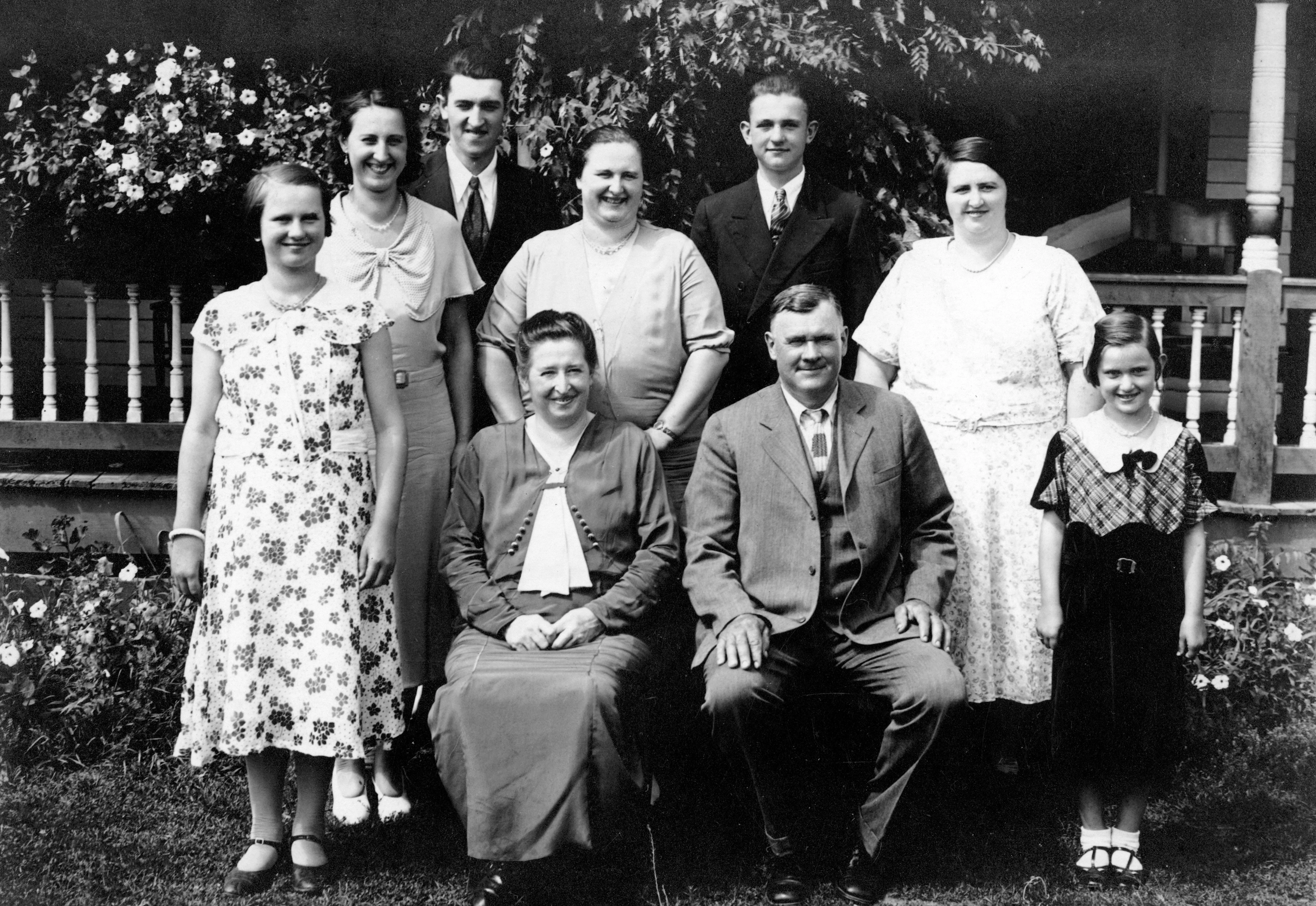Tuscarawas County Memories: A Pictorial History of the mid-1800s through the 1930s - Image 12