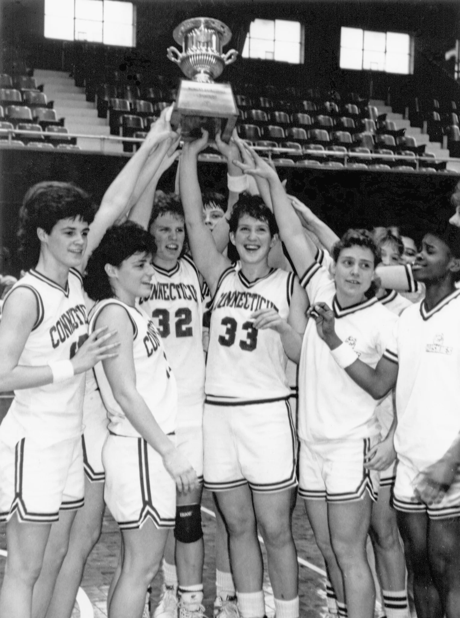 A Generation of Excellence: UConn Women's 30-Year Reign - Image 4