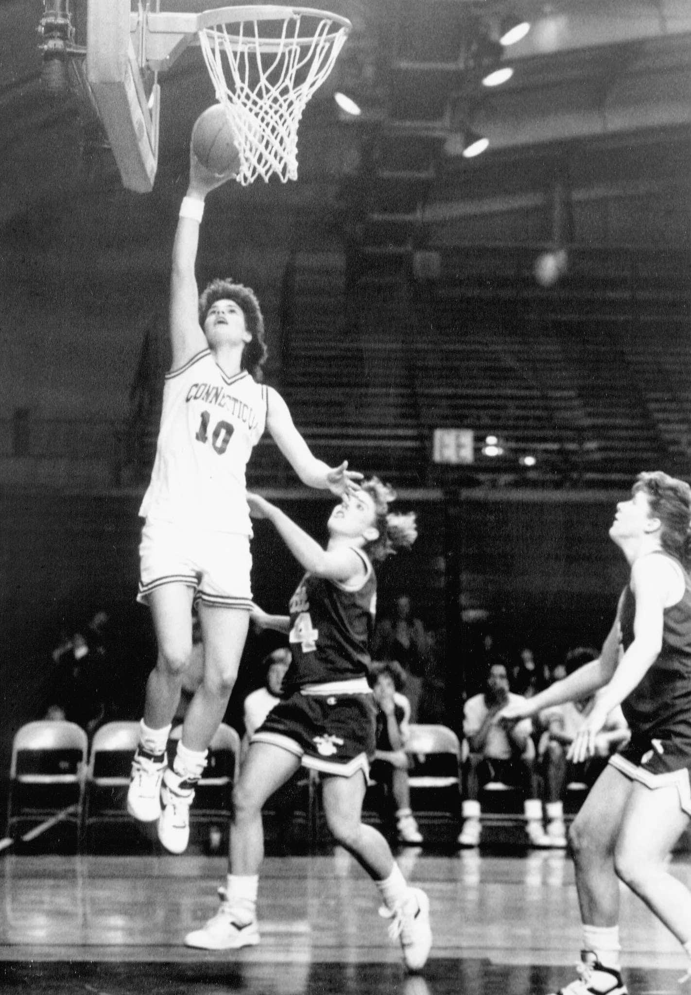 A Generation of Excellence: UConn Women's 30-Year Reign - Image 5