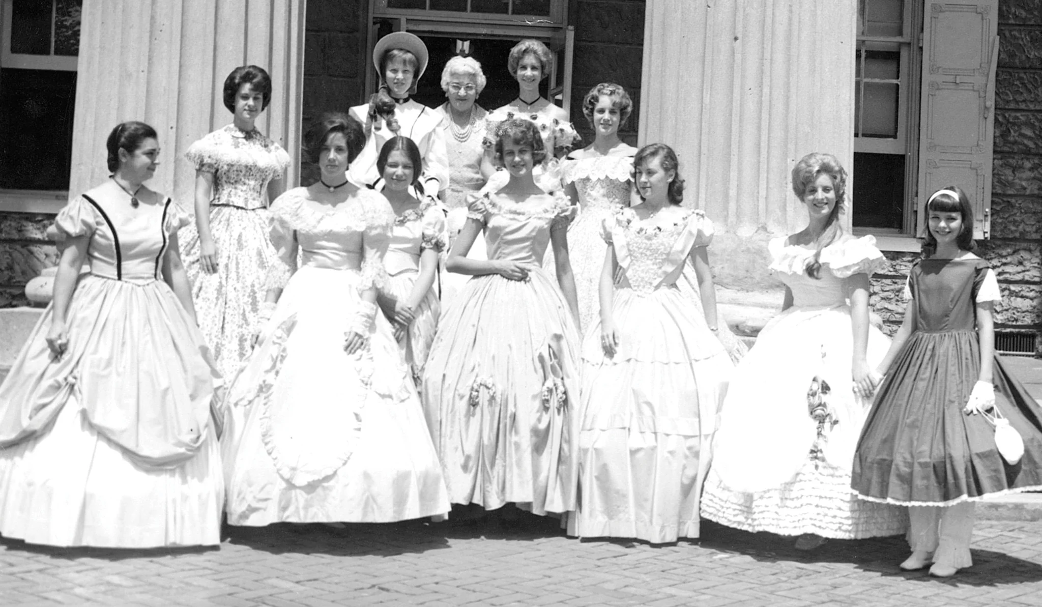 Vicksburg & Warren County: A Pictorial History - Image 5