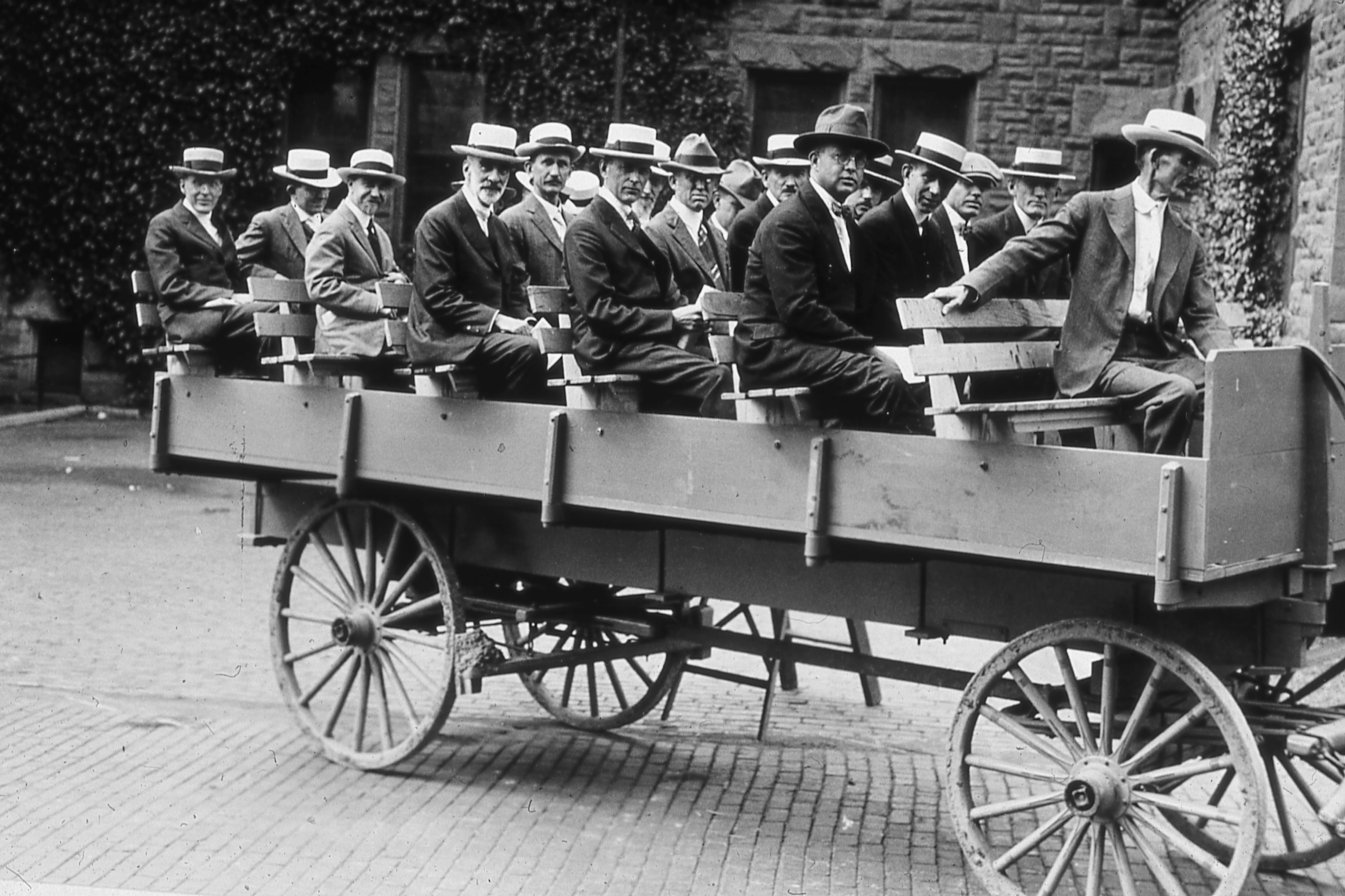 Wayne County Memories: A Pictorial History of the late 1800s through the 1930s - Image 7